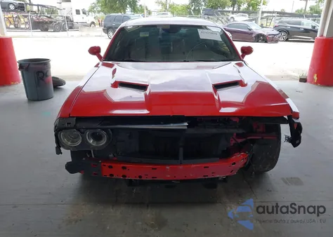 2015 Dodge Challenger Sxt Plus z USA, uszkodzony, nr VIN 2C3CDZBG2FH823022